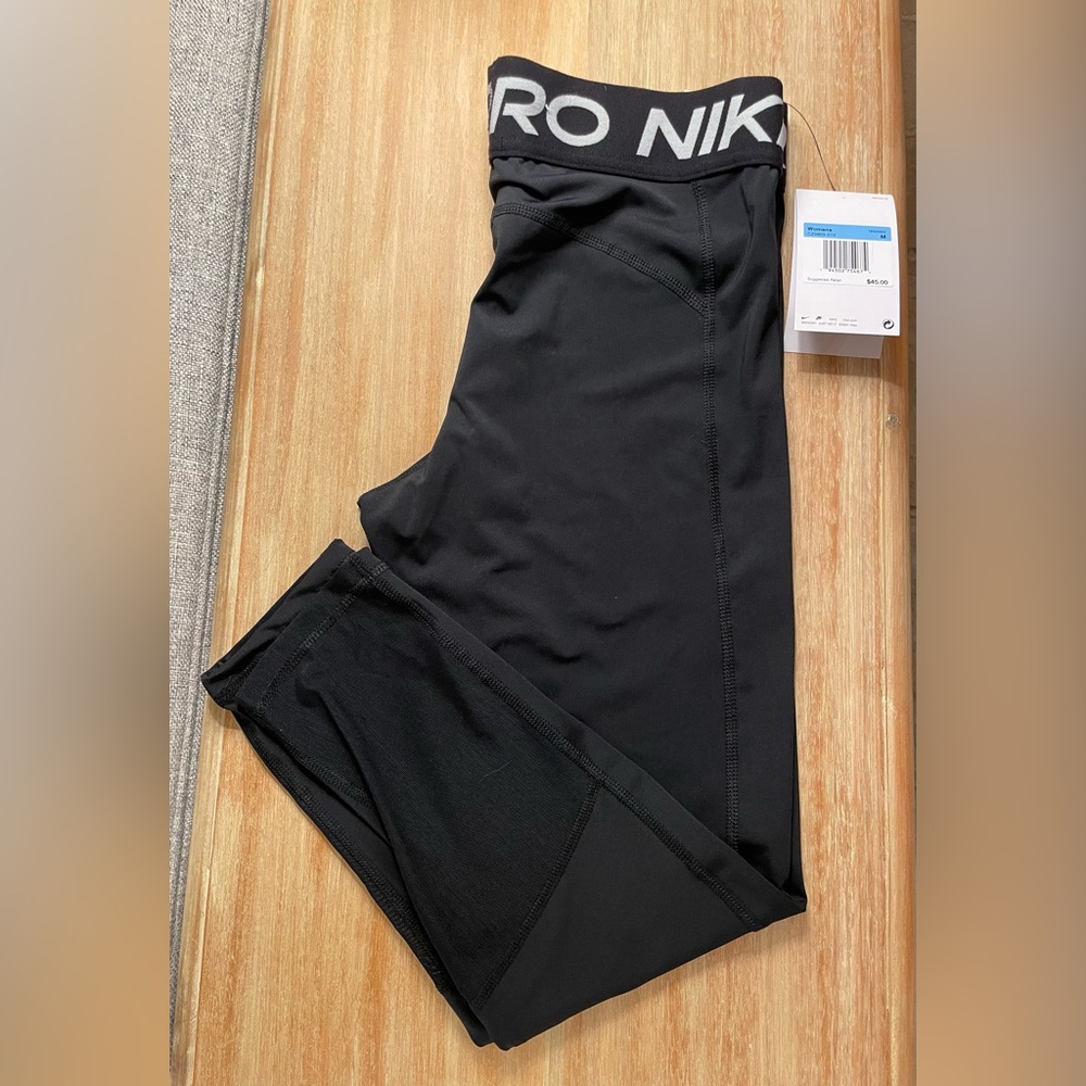 Brand new Nike leggings